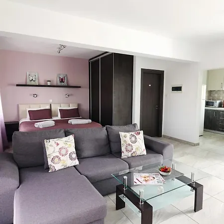 Silver Sea Holiday *