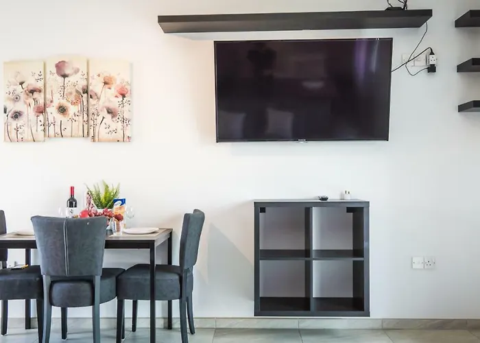 Silver Sea * Ayía Nápa